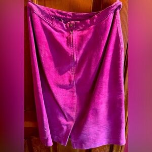 Women’s Fuchsia Midi Skirt